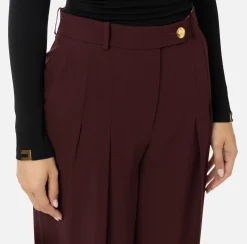 Pantalone dritto in satin con doppie pinces
