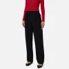 Pantalone in crêpe stretch con doppie pinces