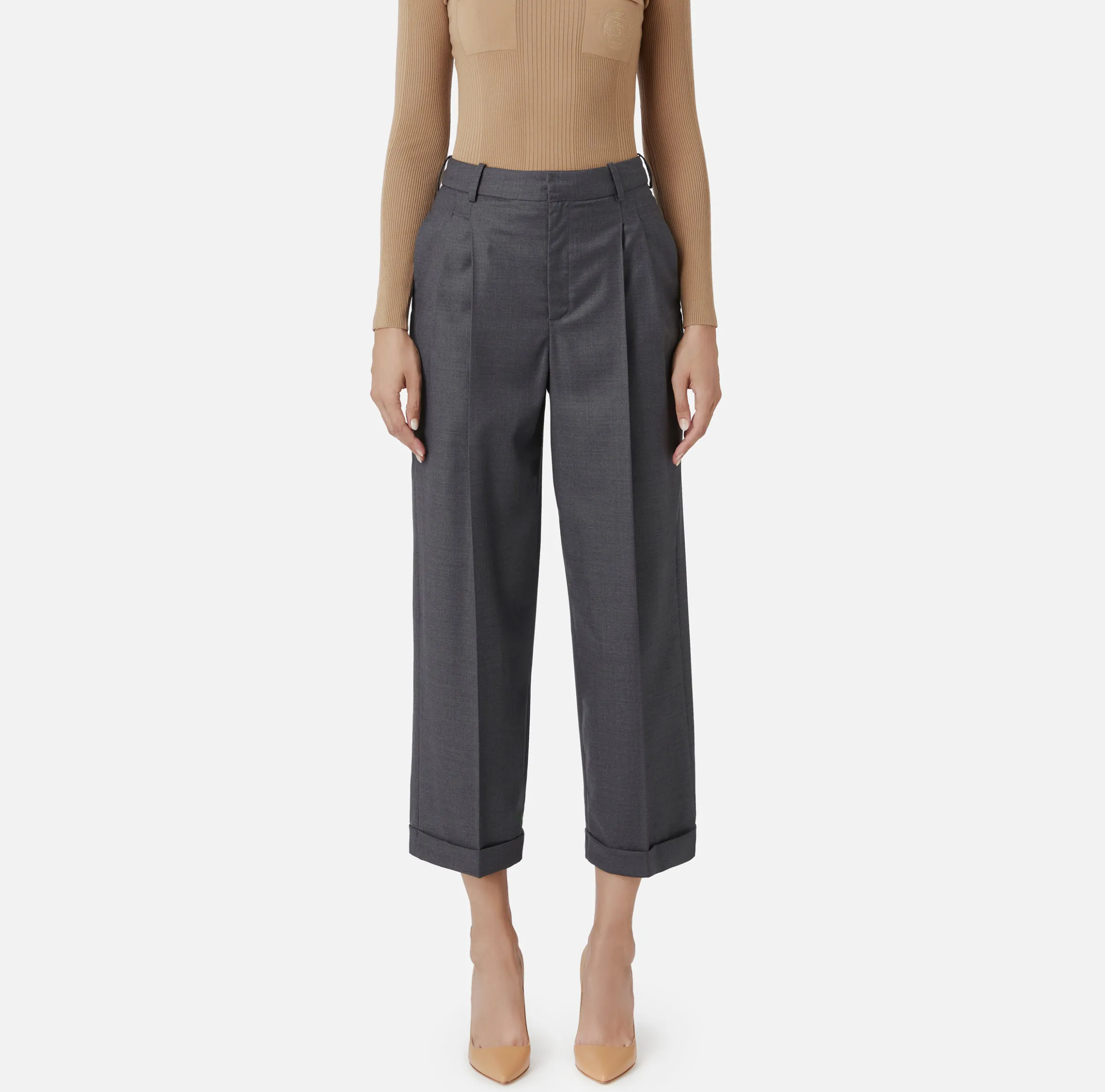 Pantalone in fresco lana con pinces e risvolto