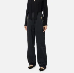 Pantalone in nylon tecnico con zip