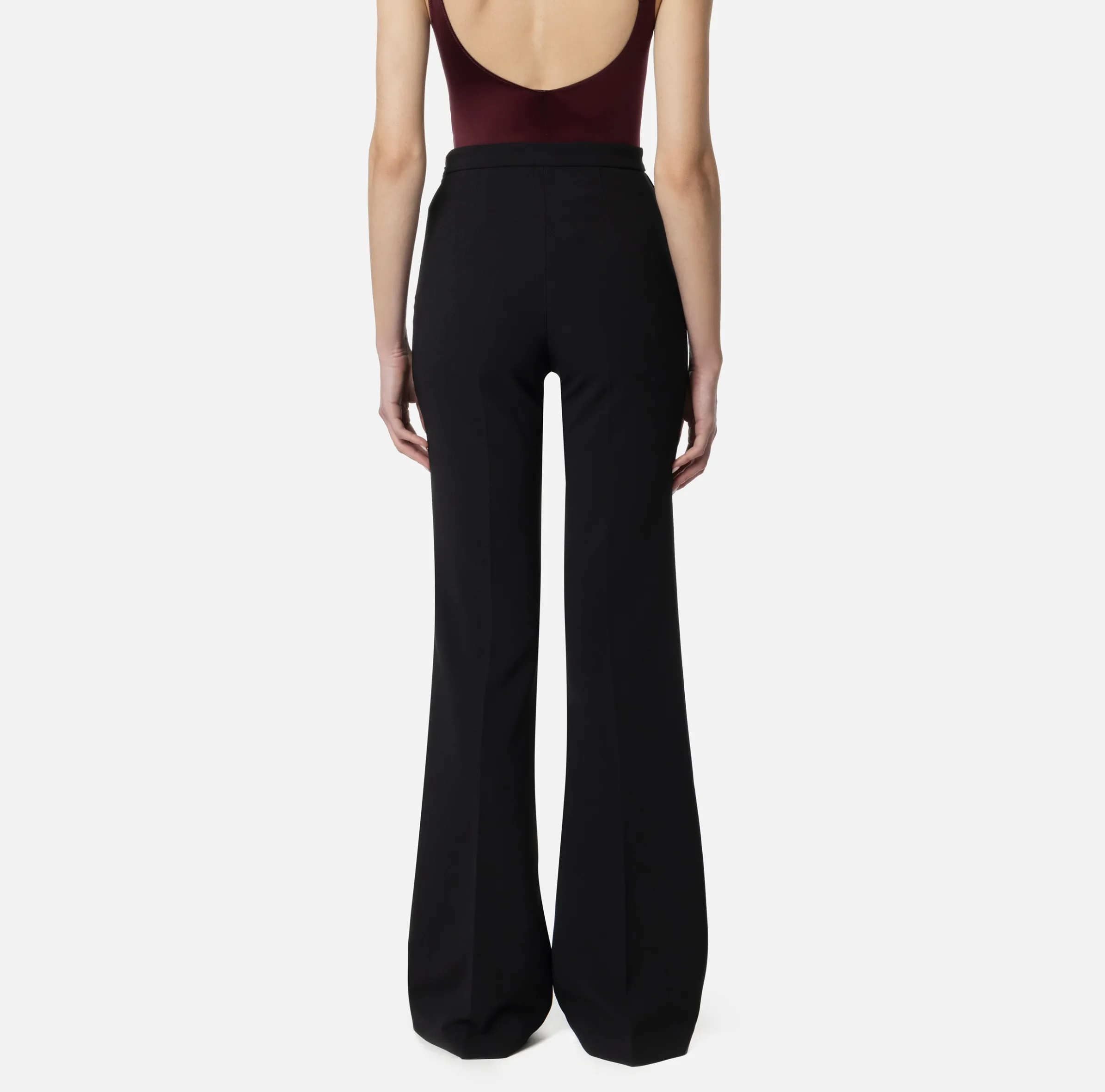Pantalone palazzo in crêpe stretch con rivetto logo