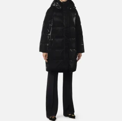 Piumino lungo in nylon satin con cappuccio