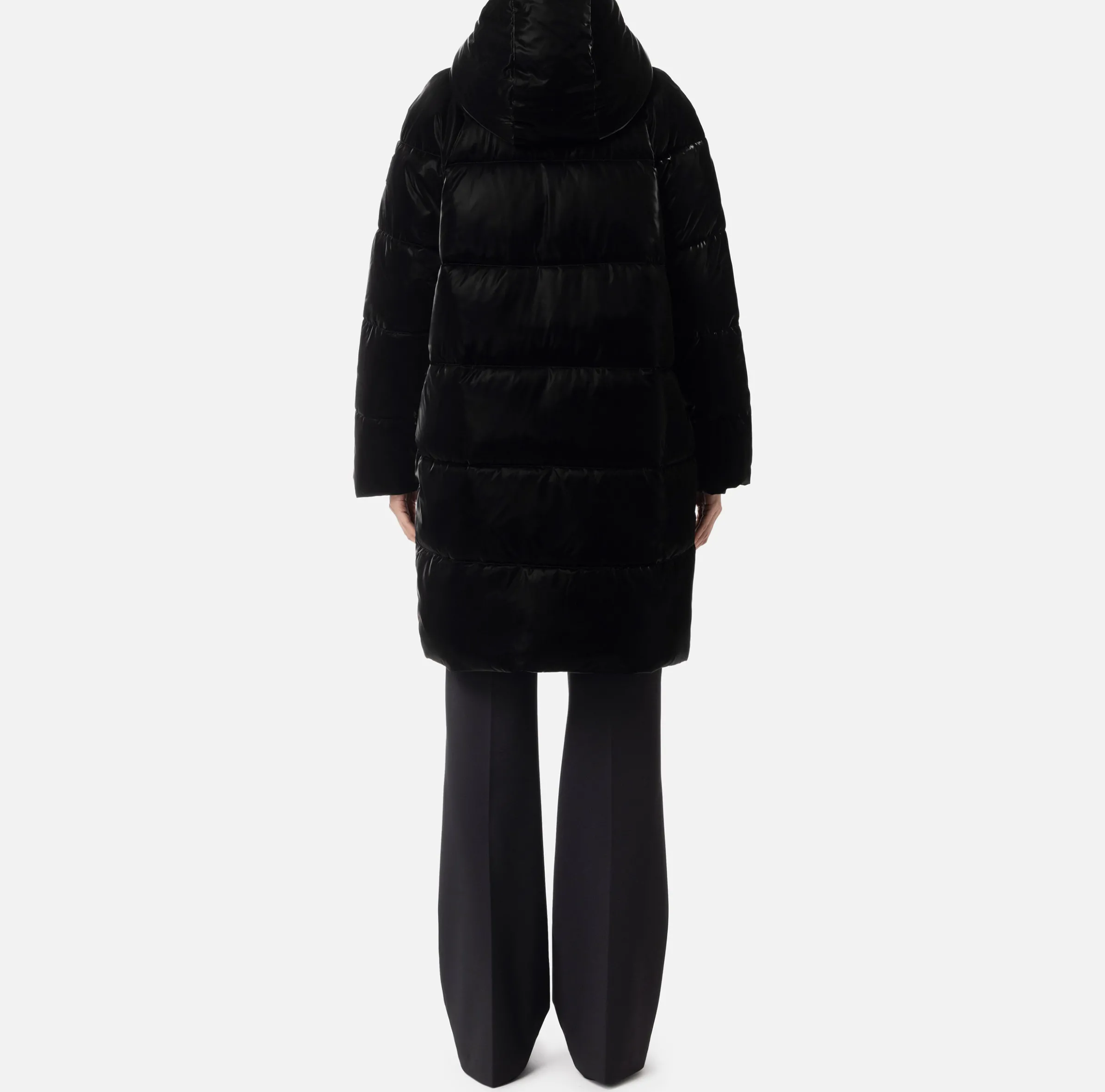 Piumino lungo in nylon satin con cappuccio