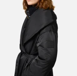Piumino lungo in nylon satin con ampio collo