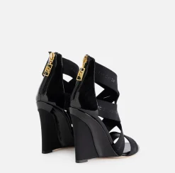 Sandalo in pelle con zeppa e elastici jacquard