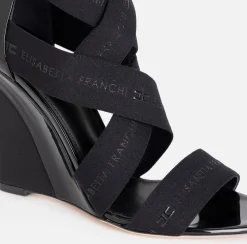 Sandalo in pelle con zeppa e elastici jacquard