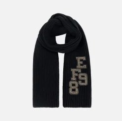 Sciarpa in lana a coste con patch stile college
