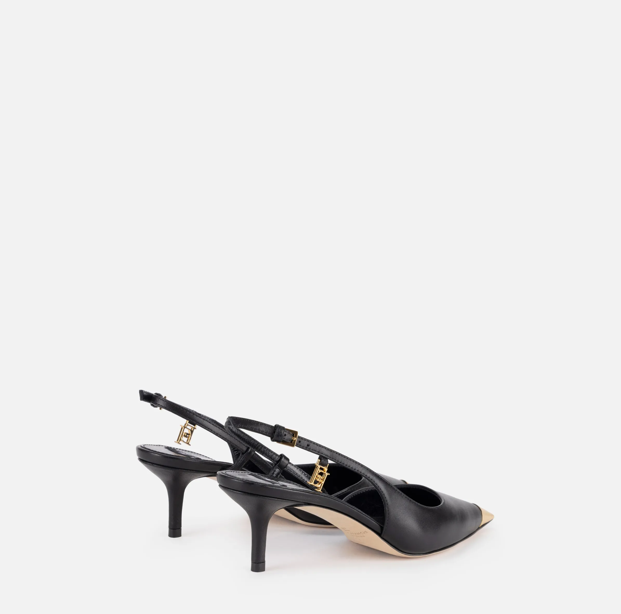 Slingback in nappa con puntalino in metallo