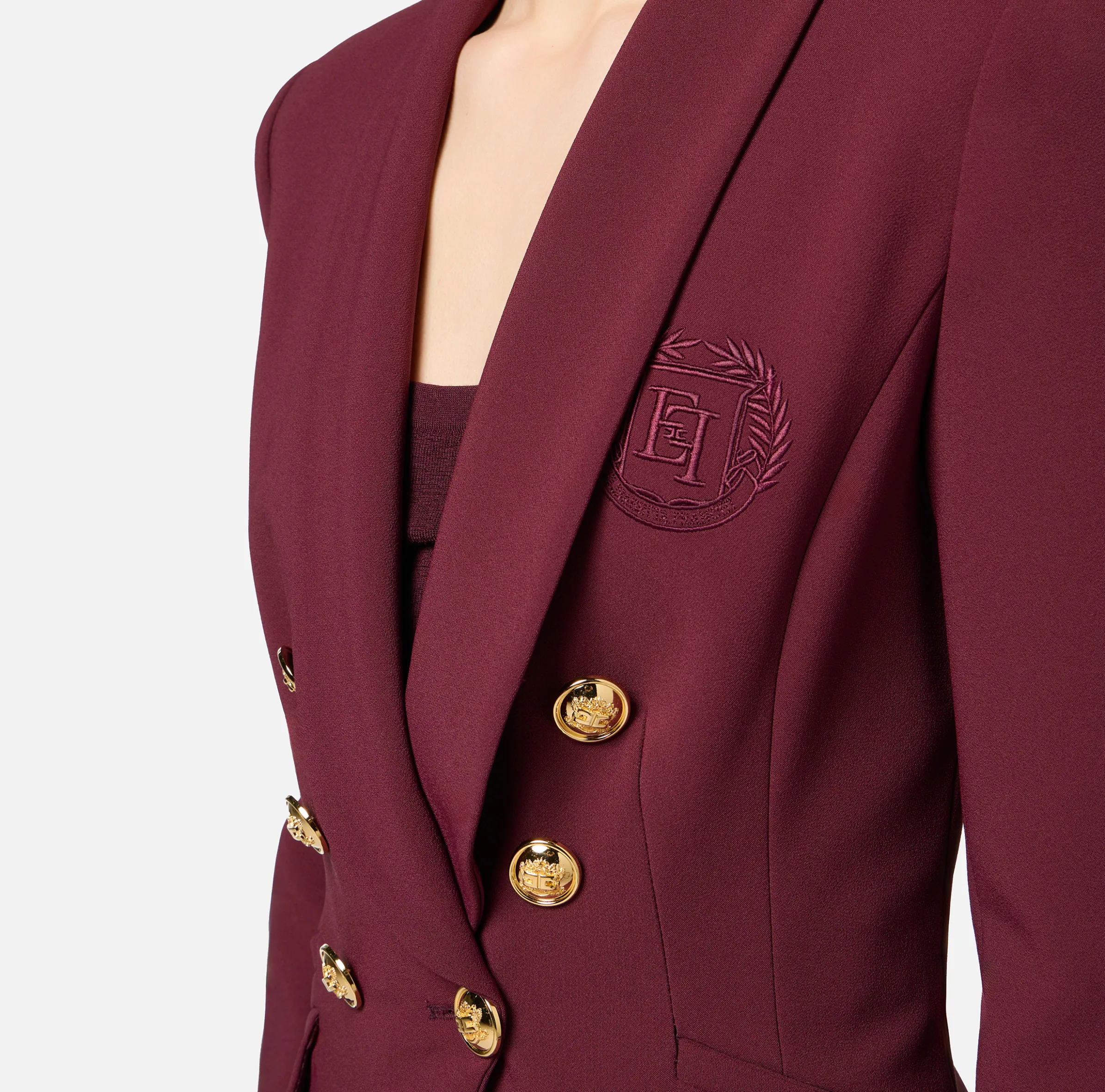 Tailleur in doppio crêpe stretch con giacca sciallata e pantalone a palazzo