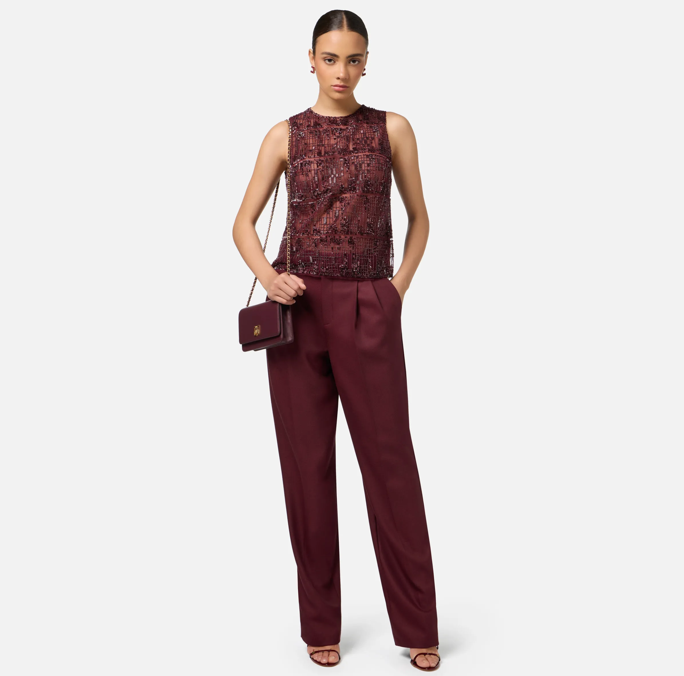Top in tulle ricamato con paillettes pixel