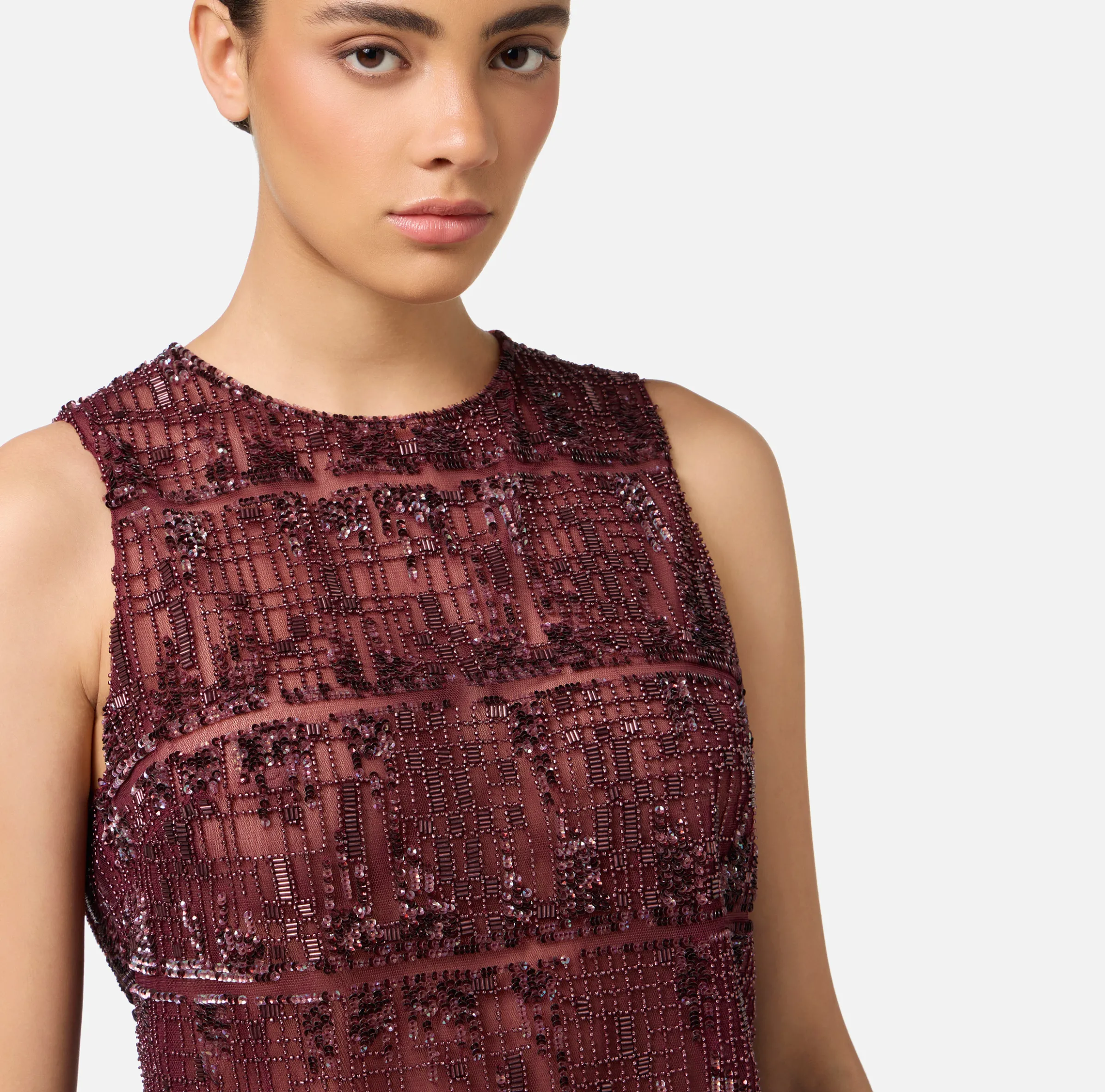 Top in tulle ricamato con paillettes pixel