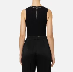 Top in viscosa con catena