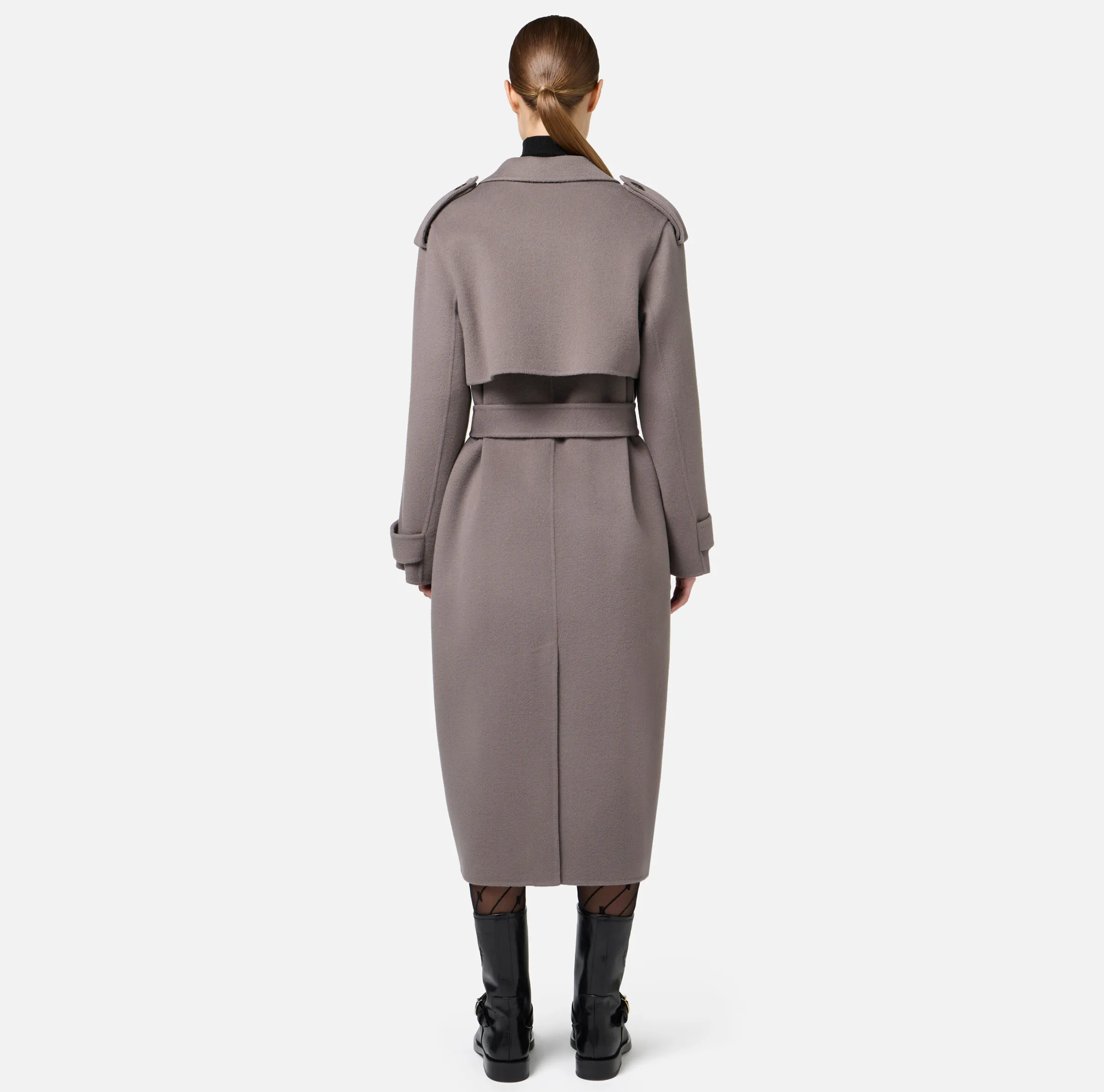 Trench in lana