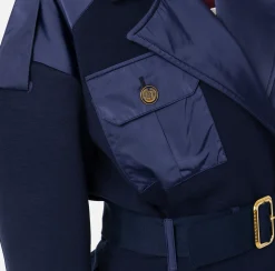 Trench in viscosa con inserti in vela
