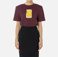 T-shirt in cotone con patch logo stile college