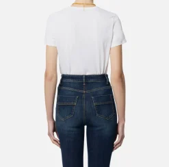 T-shirt in jersey con collana